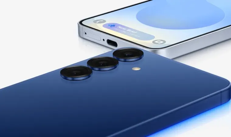 Dois celulares estão em posição norte-sul