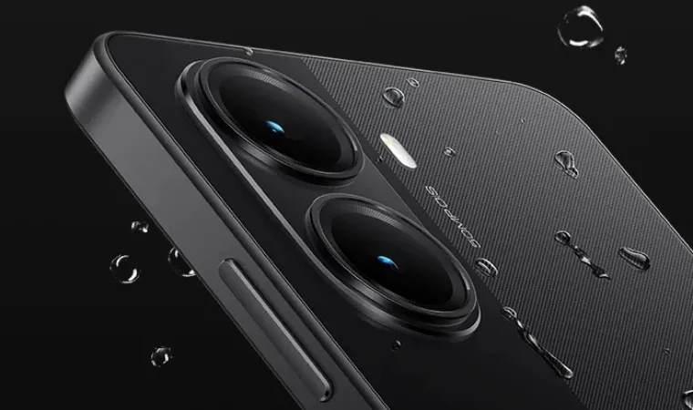 Imagem mostra detalhes das câmeras de um celular de cor preta