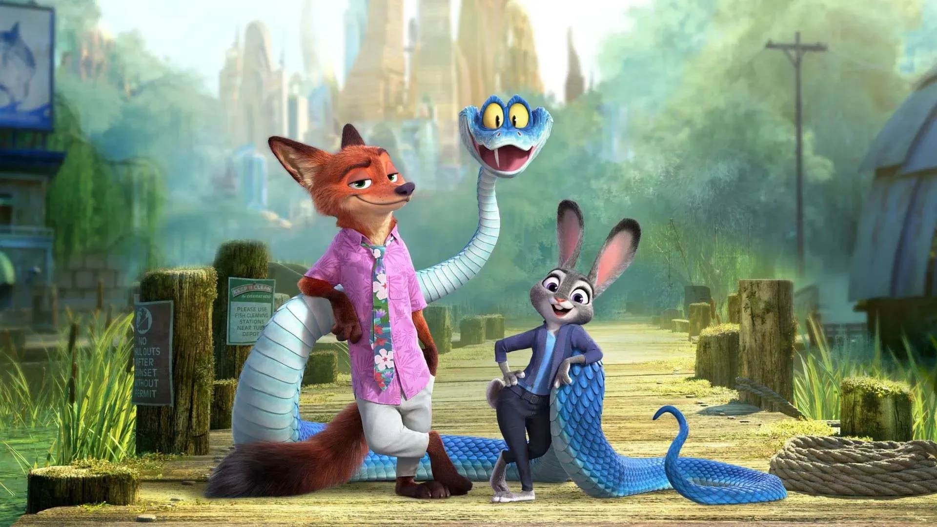 Cena animada de Zootopia 2 com a raposa Nick e a coelha Judy Hopps ao lado de uma cobra azul num píer de madeira com cidade ao fundo