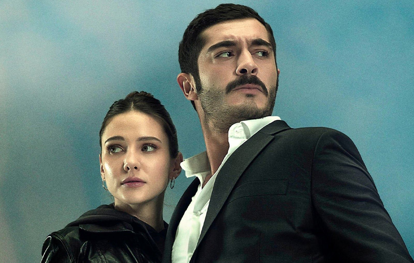 Marasli e Mahur em cena da novela turca Marasli: O Protetor