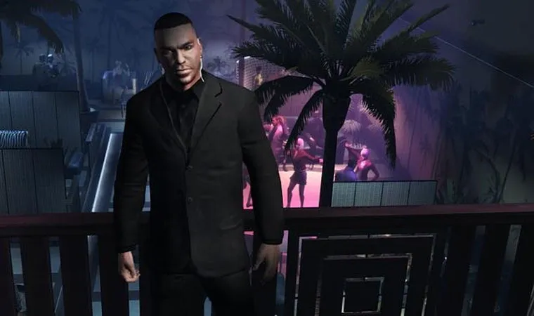 Imagem do DLC The Ballad of Gay Tony de GTA 4 destacando o protagonista Luis Lopez